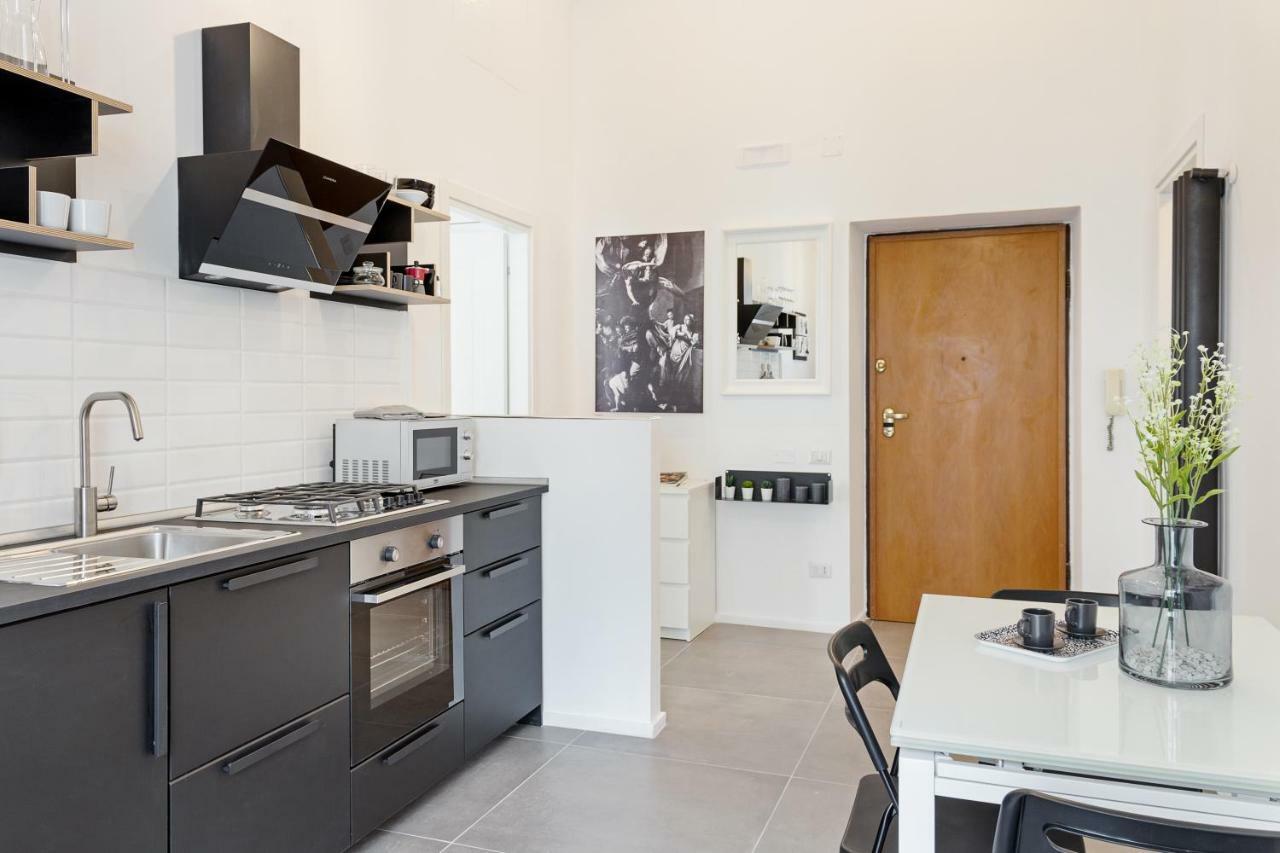 Napoli Suite Caravaggio Apartment Екстериор снимка