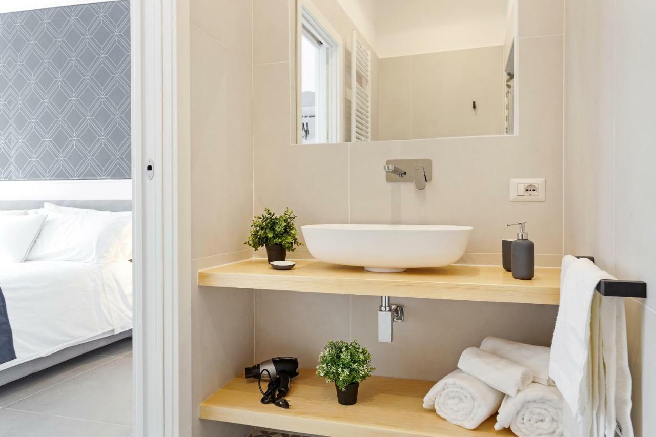 Napoli Suite Caravaggio Apartment Екстериор снимка
