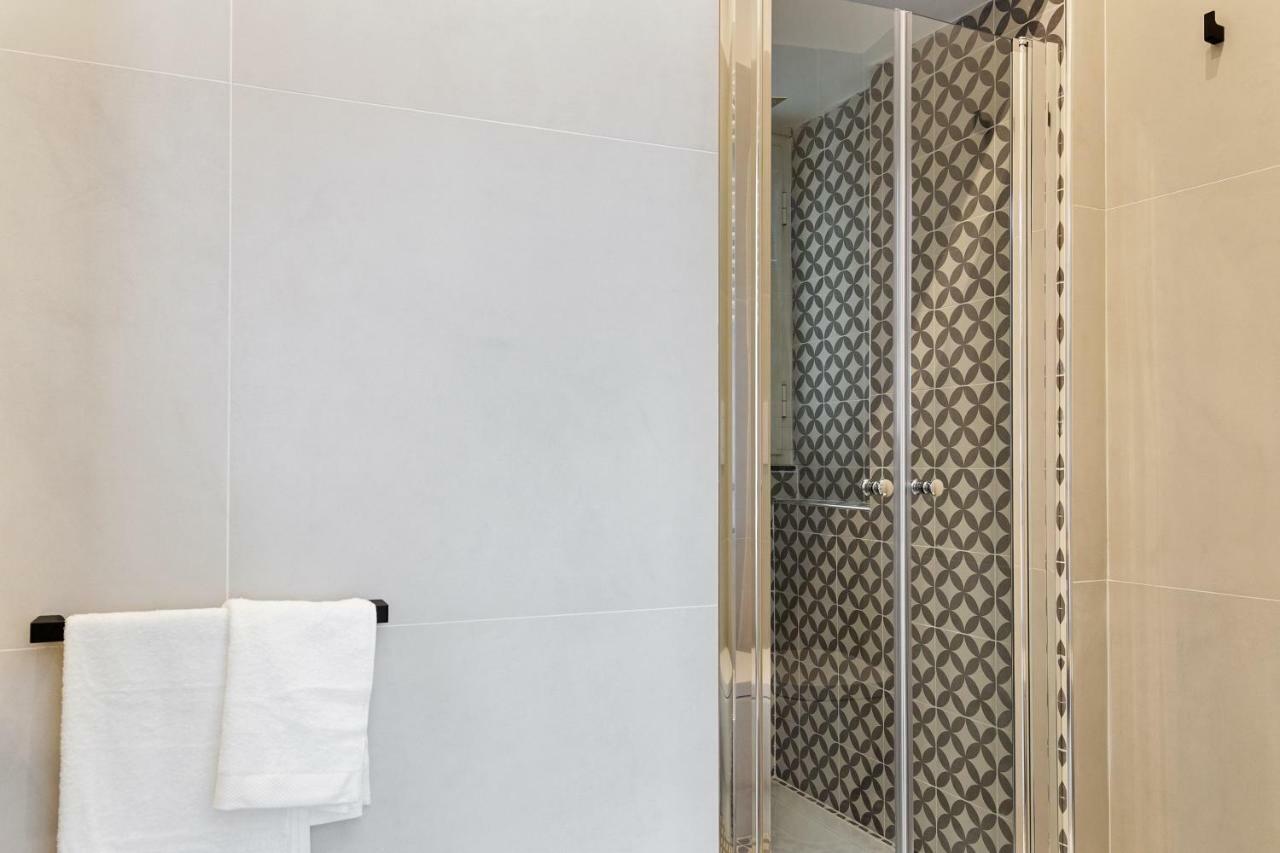 Napoli Suite Caravaggio Apartment Екстериор снимка